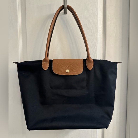 Longchamp Le Pliage Tote Bag - Picture 2 of 15